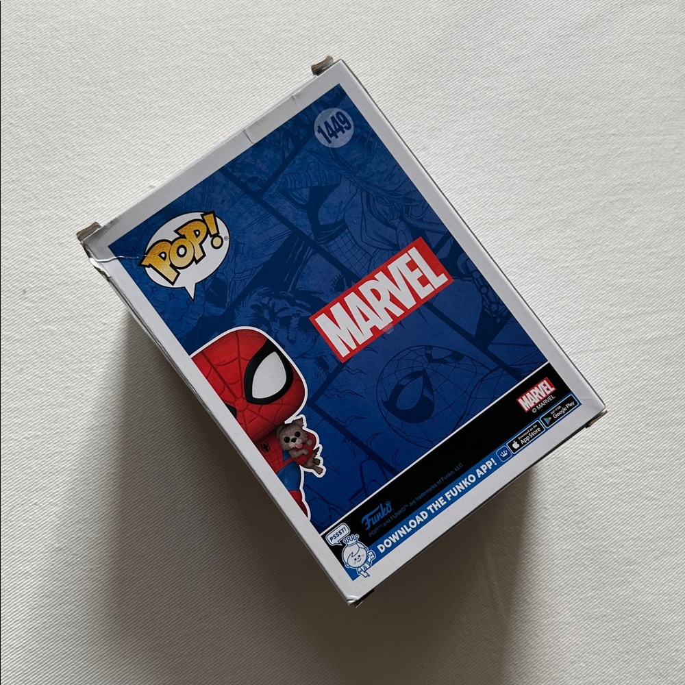 Spider-Man Funko Pop 1449 Marvel - Picture 3 of 5